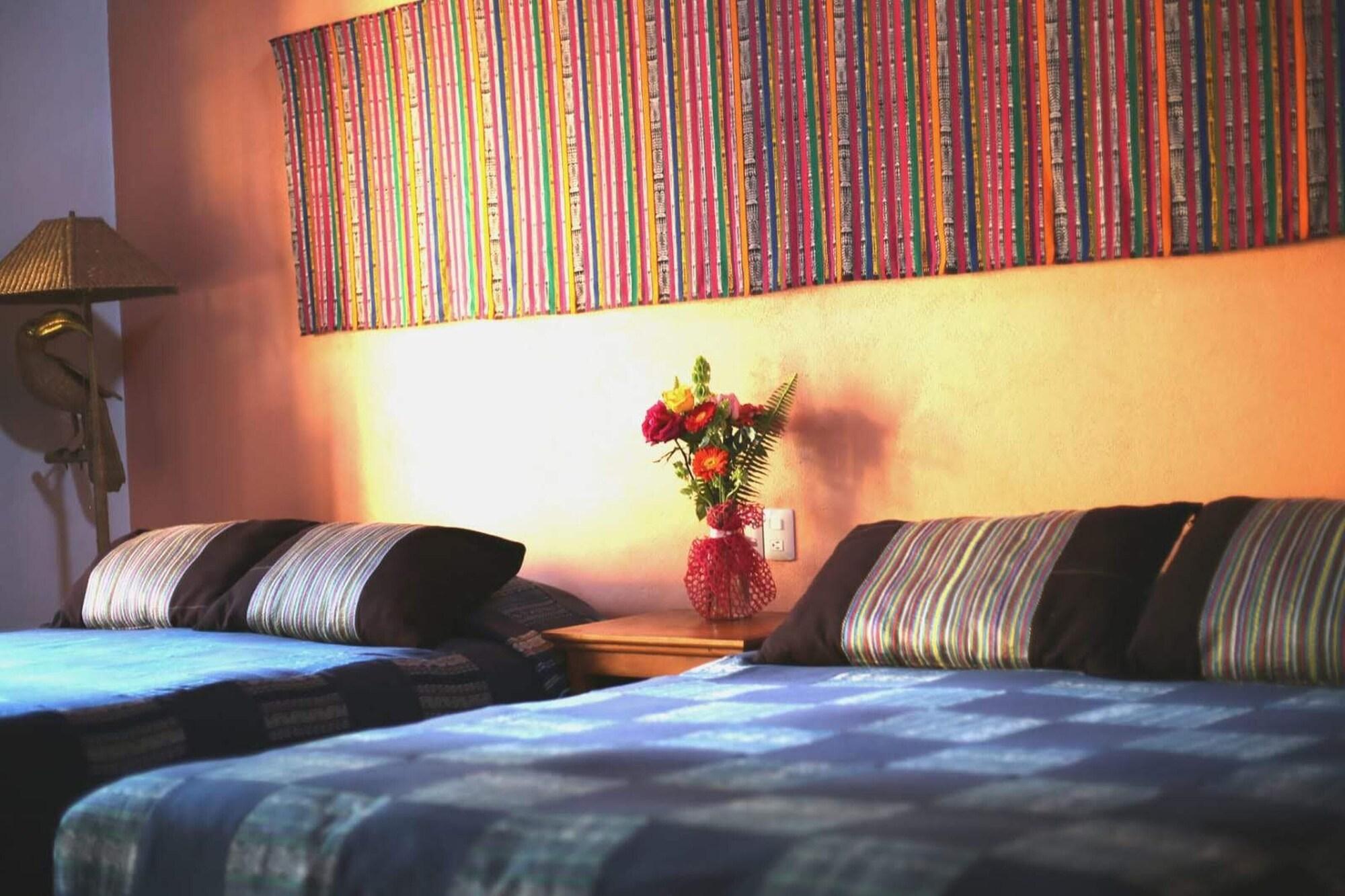 Posada Yolihuani Patzcuaro Ngoại thất bức ảnh